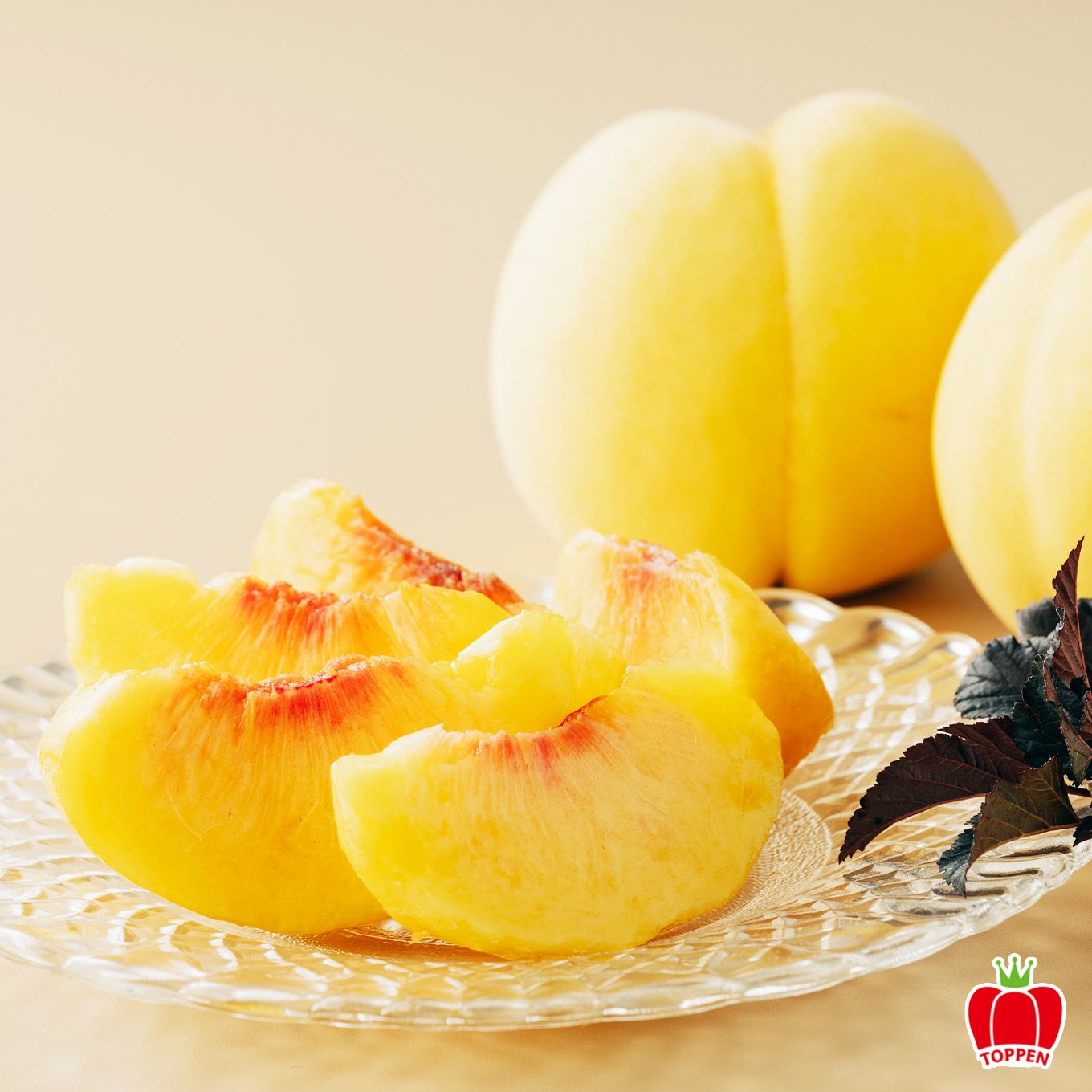  山形県産　完熟 黄桃　約2kg（7～10玉入り）ご家庭用：簡易箱 【送料無料】