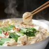 北海道産直　もつ鍋セット(とんこつ味)【送料無料】≪冷凍便≫